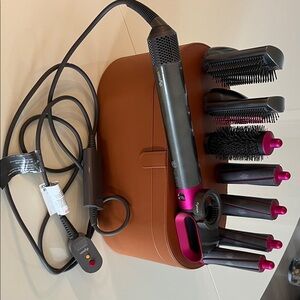 Dyson Hair Styling Set with Attachments